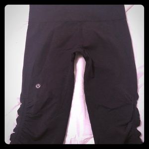 COPY - Lululemon Black tights